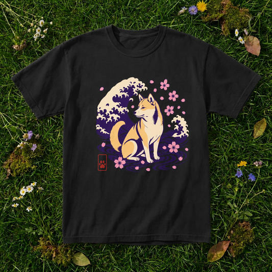 Shiba Inu Wave T-shirt in Black on grass